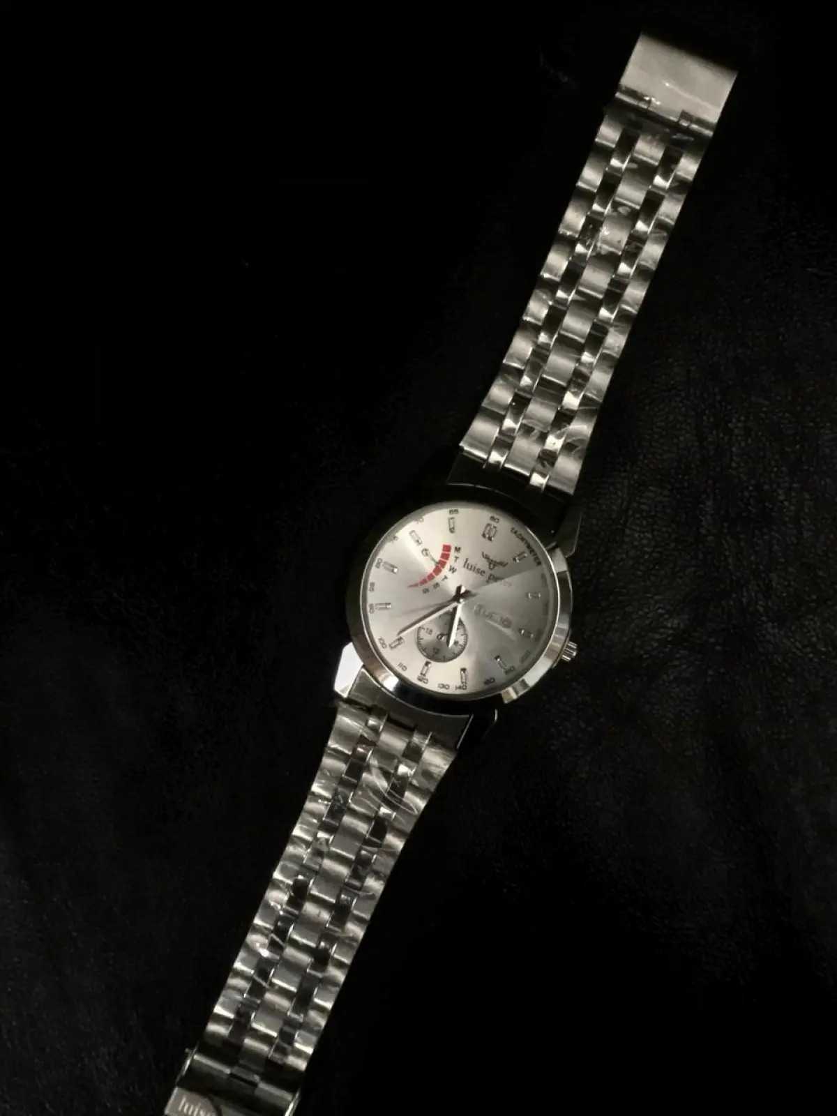Modern Chic Ladies Watch Image